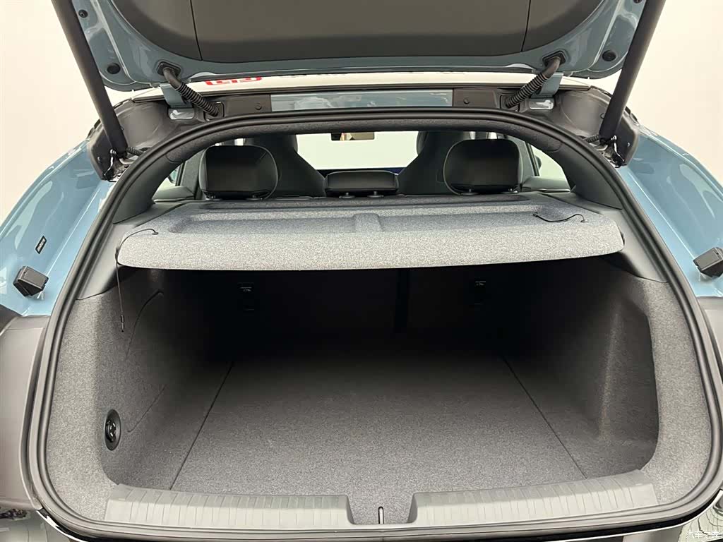 Audi E5, 2026 6