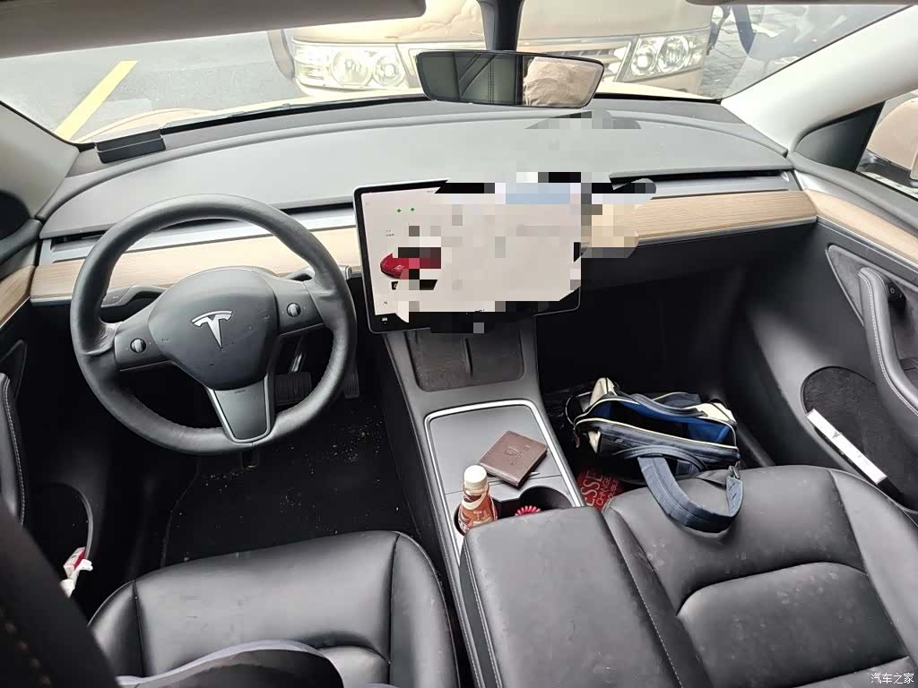 Tesla Model Y, 2021 13