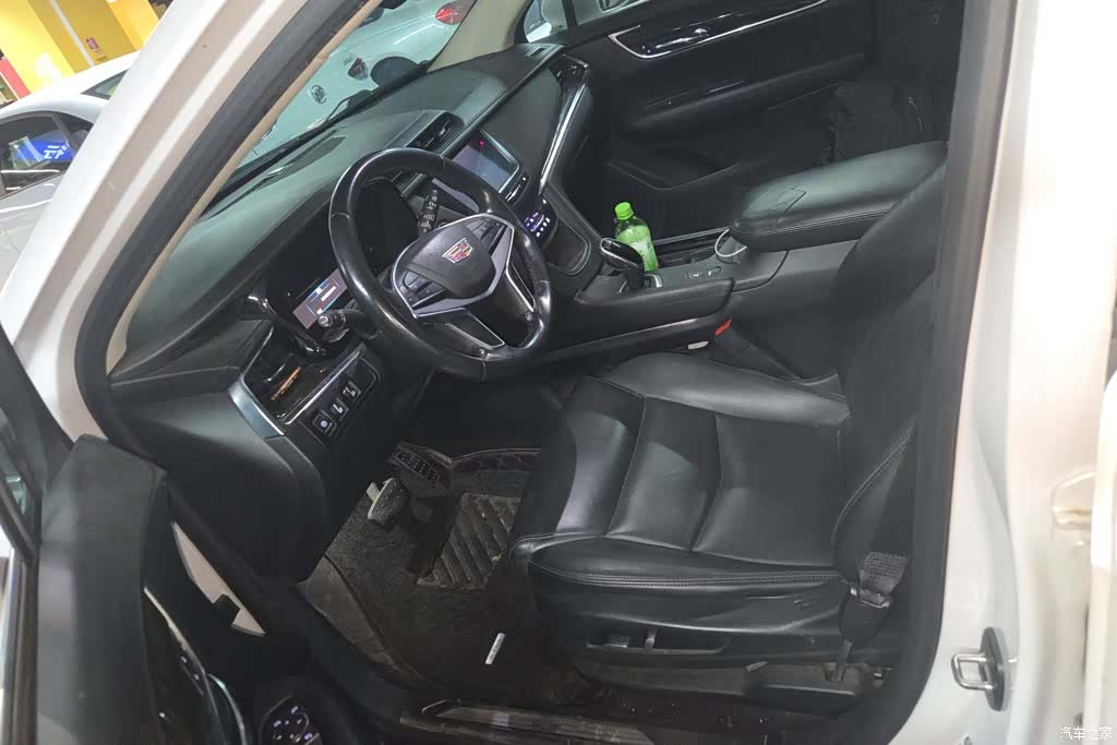 Cadillac XT5, 2017 9