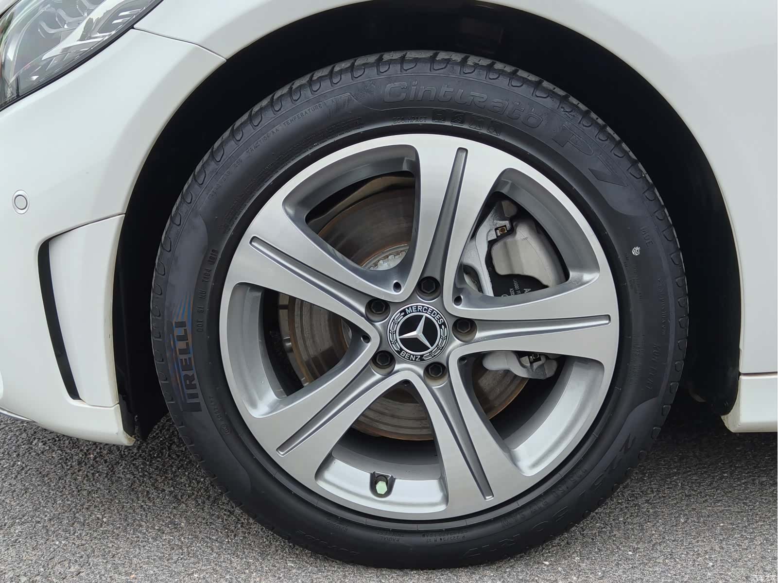 Mercedes-Benz C-Class, 2019 10