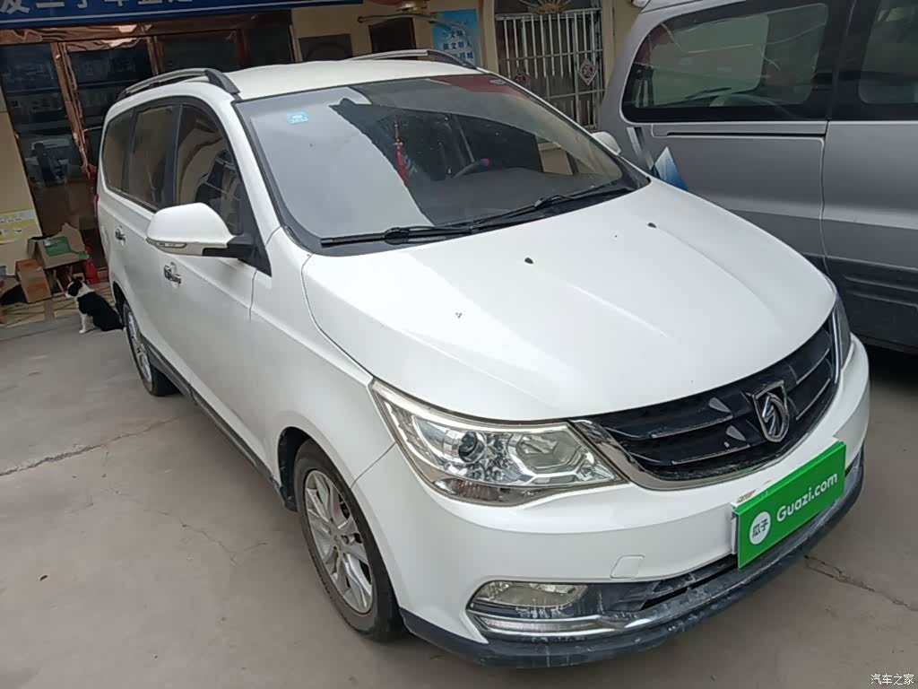 Wuling 730, 2018 4