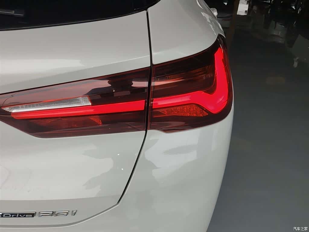BMW X2, 2022 8
