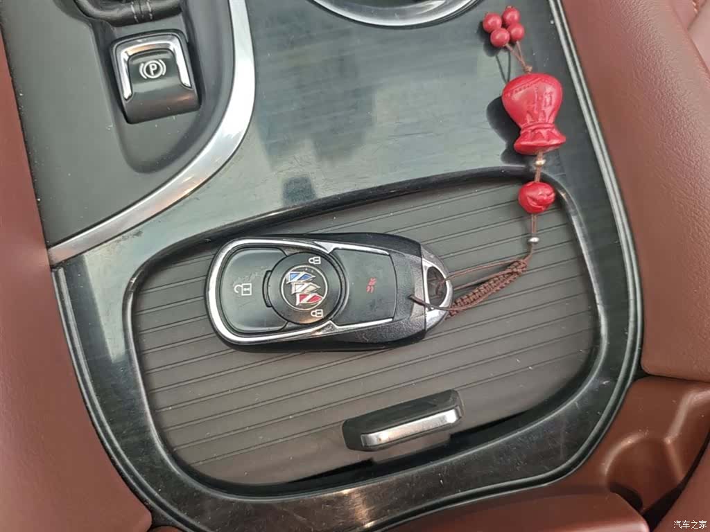 Buick Envision Plus, 2021 9
