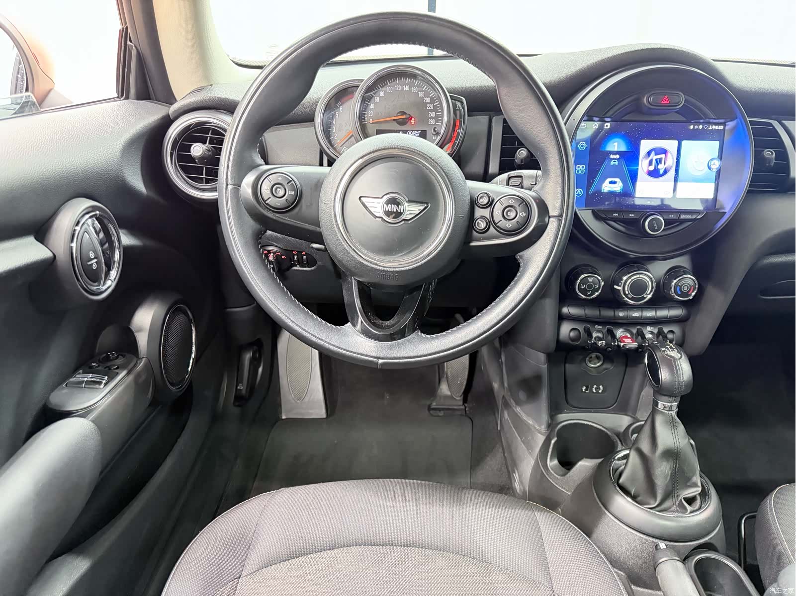 Mini ONE, 2017 16