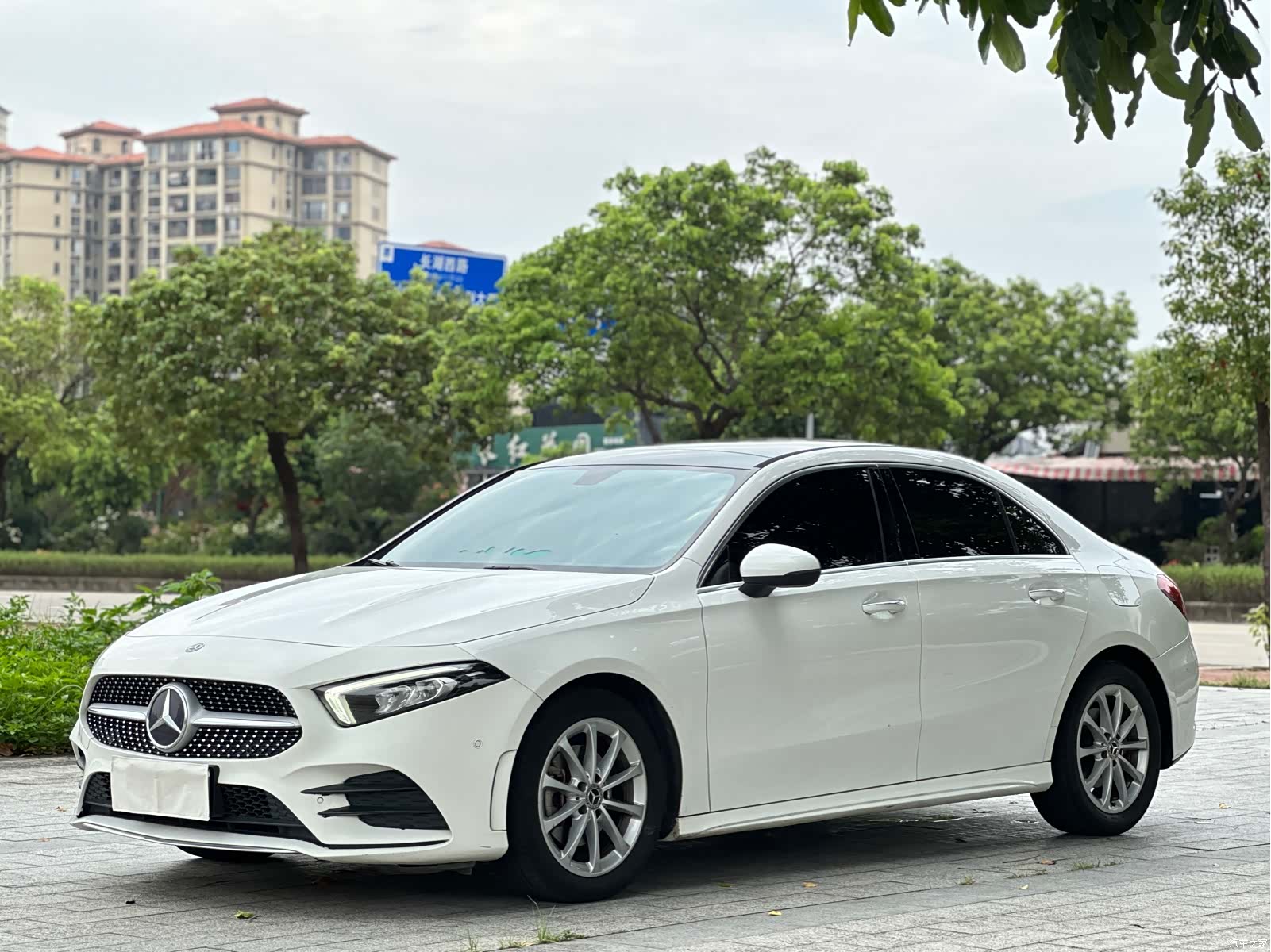 Mercedes-Benz A-Class, 2019 1