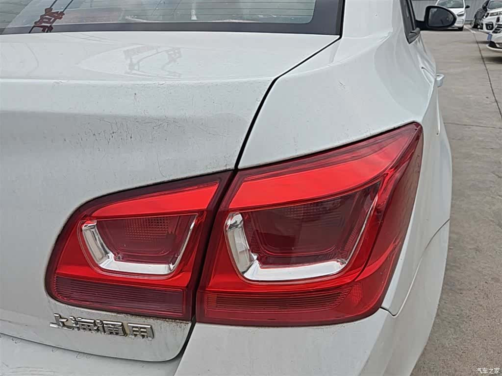 Chevrolet SE, 2016 8