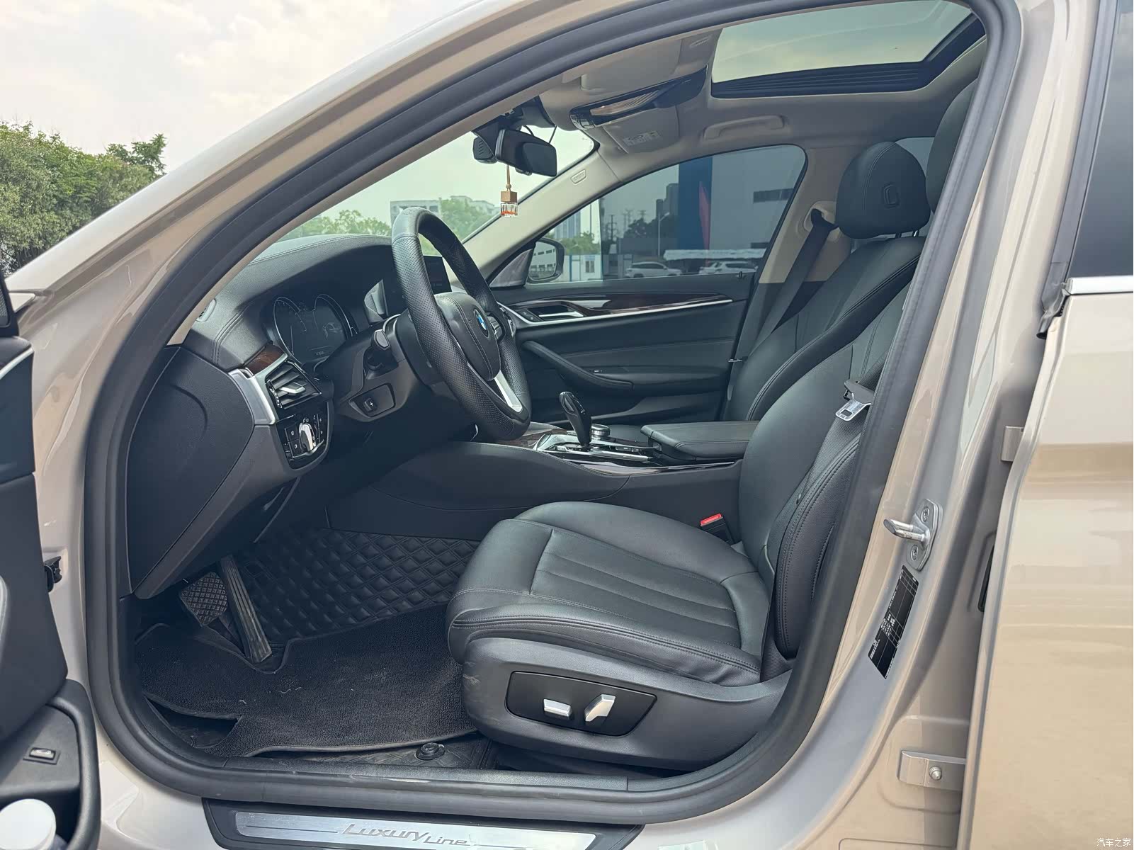 BMW 5 Series, 2018 4