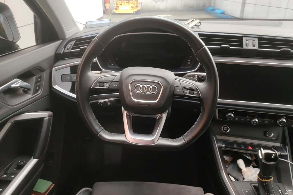 Audi Q3, 2022 15