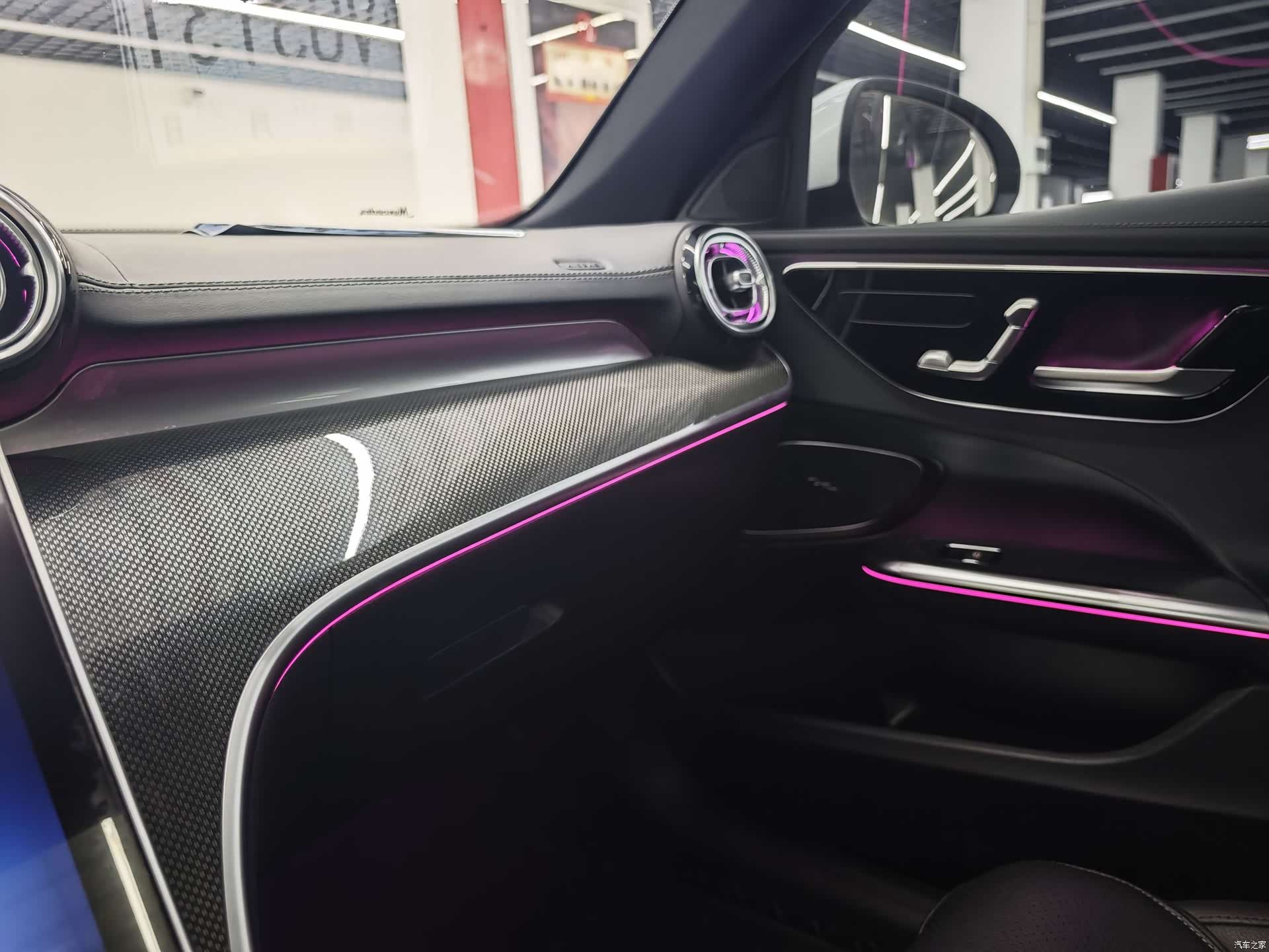 Mercedes-Benz C-Class, 2021 15
