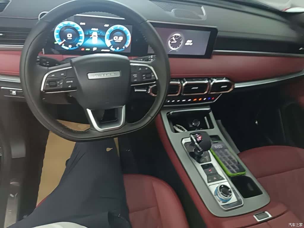 Jetour X70, 2024 10