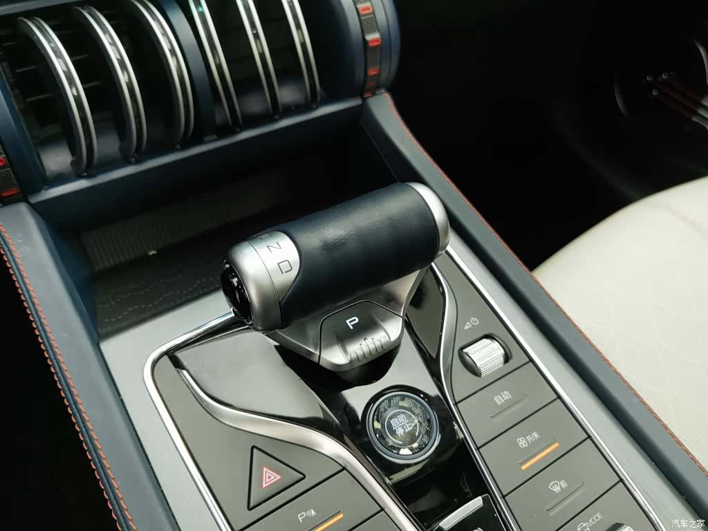 BYD Yuan, 2022 13