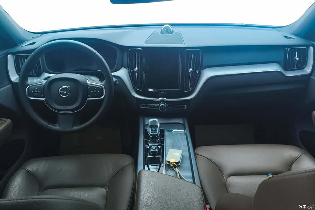 Volvo XC60, 2021 12