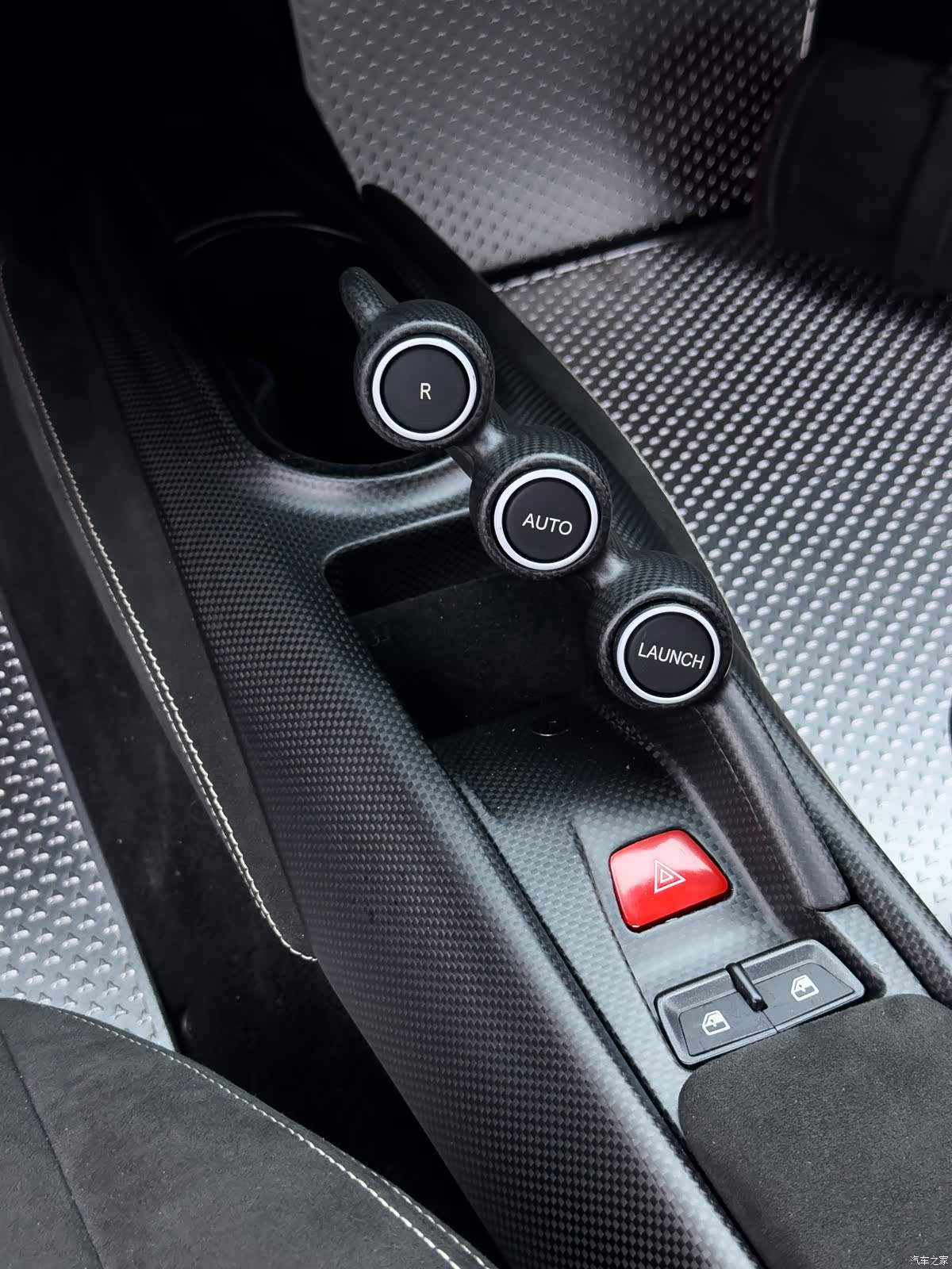 Ferrari 488, 2016 29