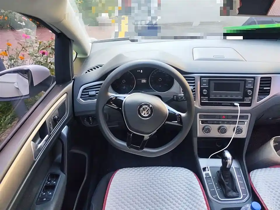 Volkswagen Golf*Jiayu