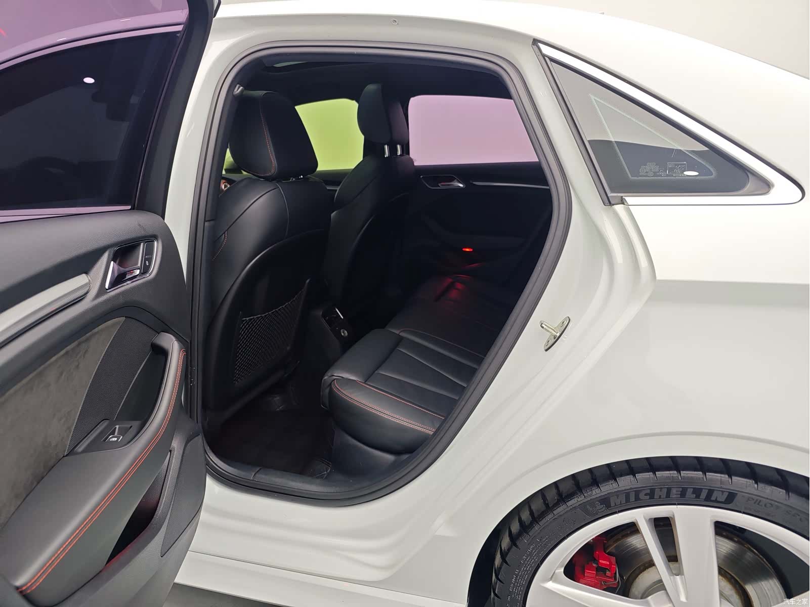 Audi RS, 2019 17