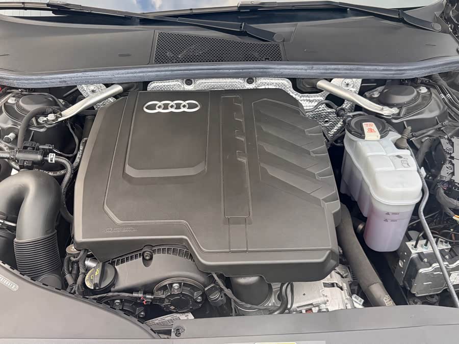 Audi A6L 2024, фото 14