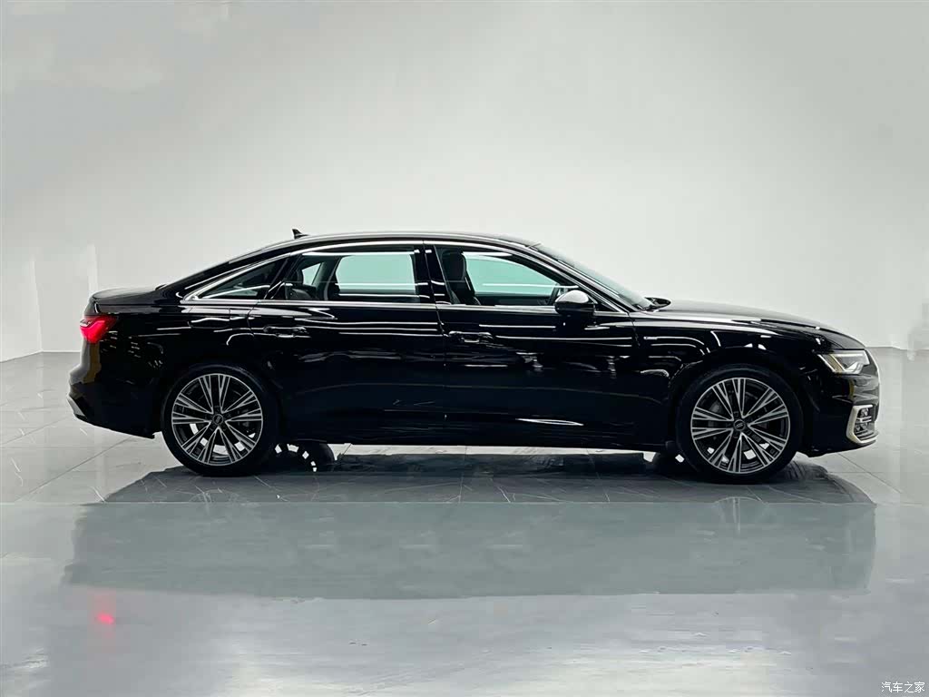 Audi A6L, 2025 7