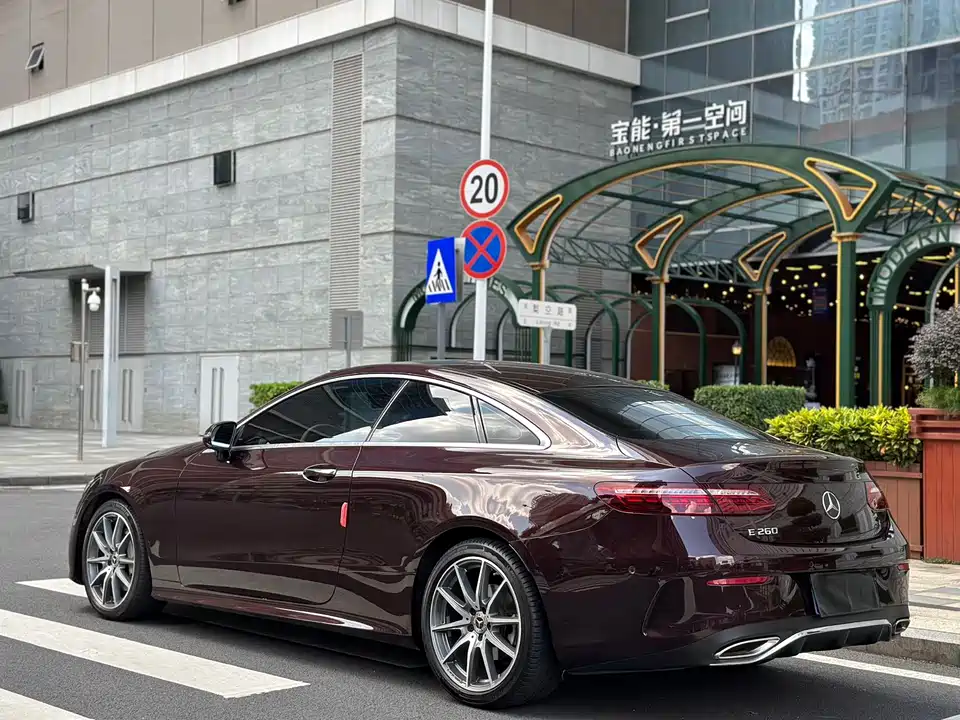 Mercedes-Benz E-class