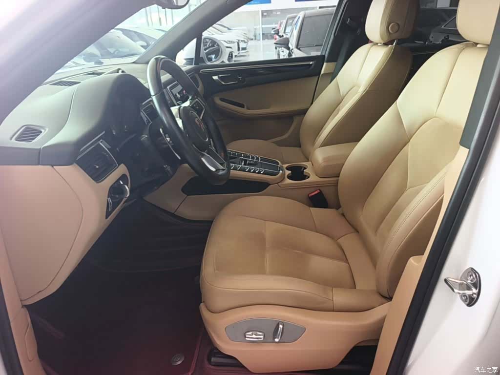 Porsche Macan, 2017 11