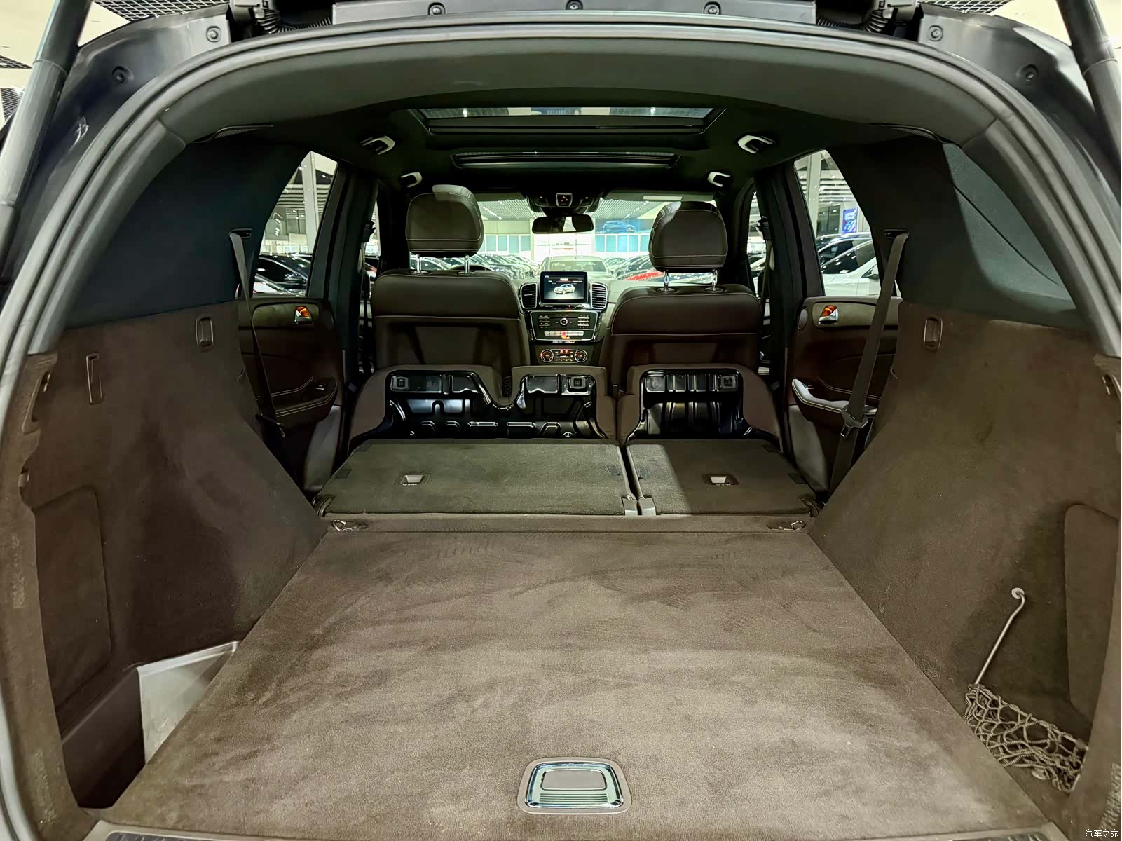 Mercedes-Benz GLE, 2017 4