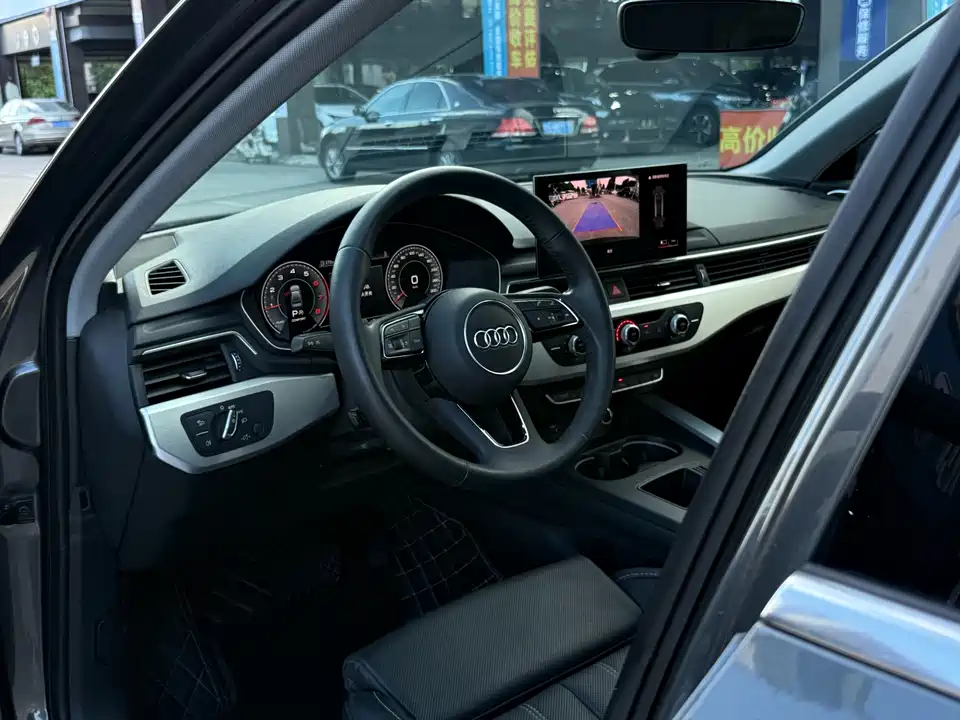 Audi A4L