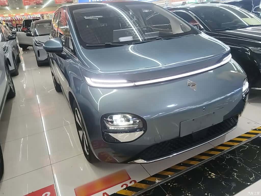 Wuling 460, 2023 4