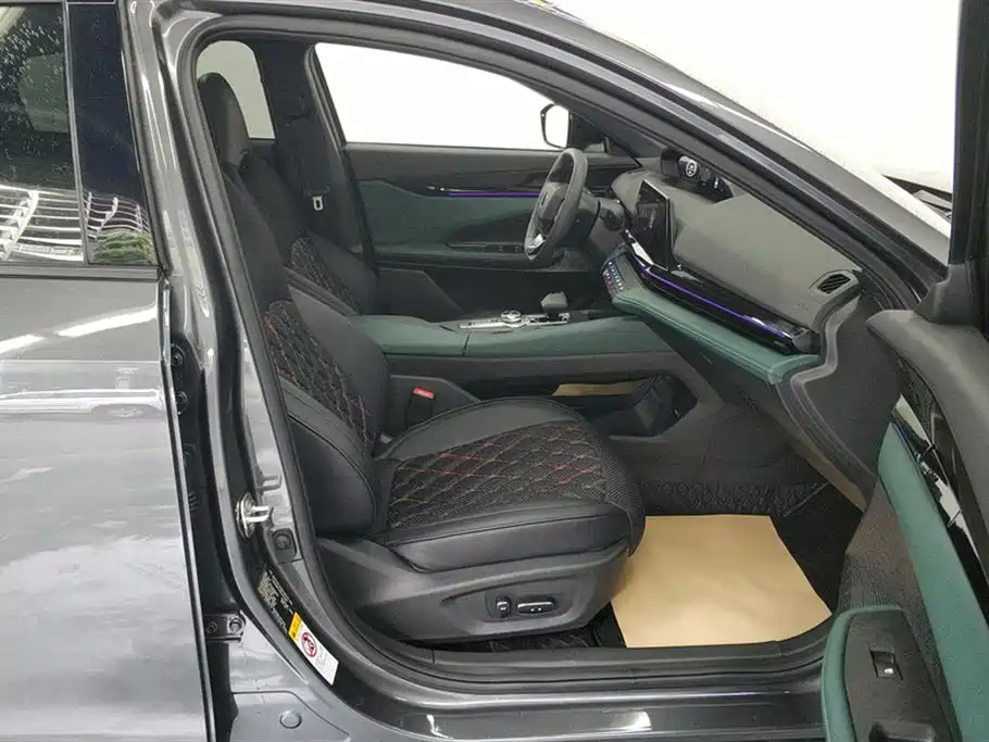 Changan UNI-V Smart iDD