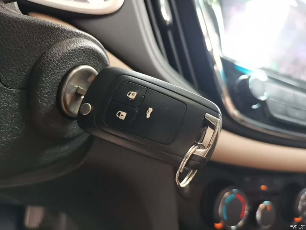 Chevrolet 320, 2022 9