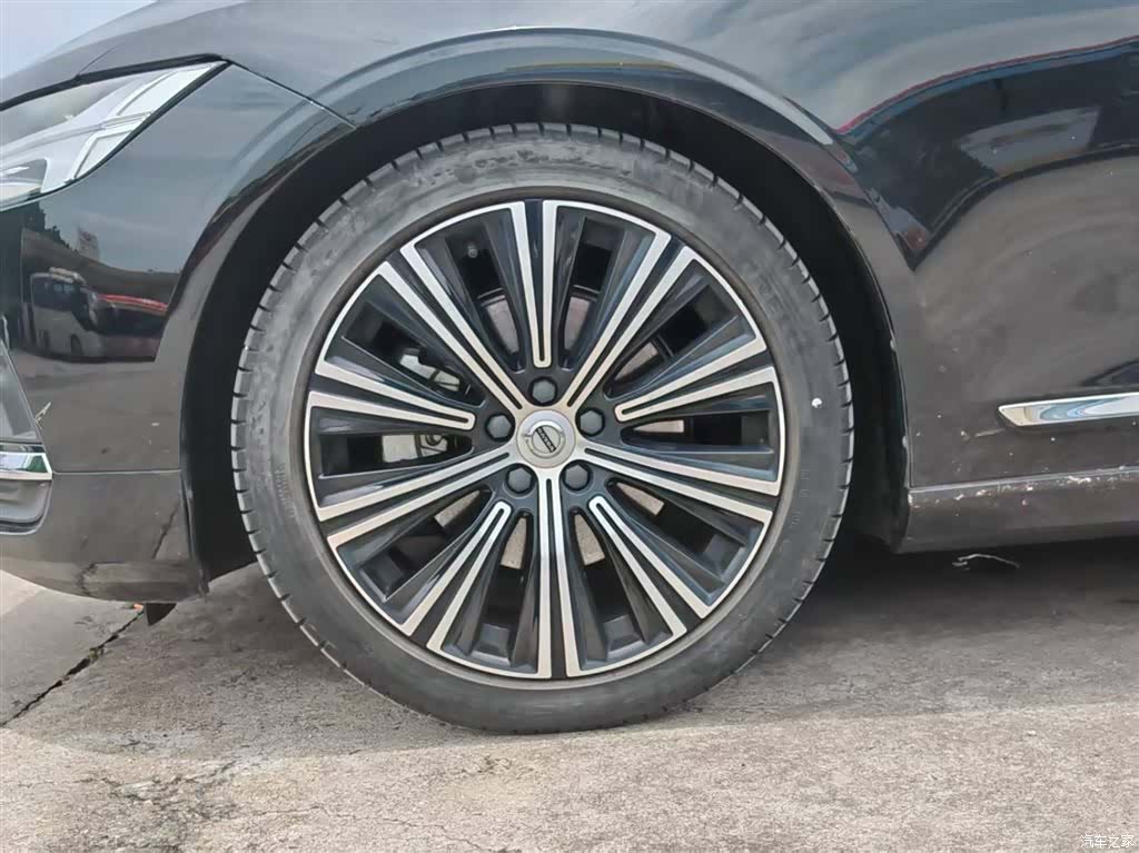 Volvo S90, 2023 6