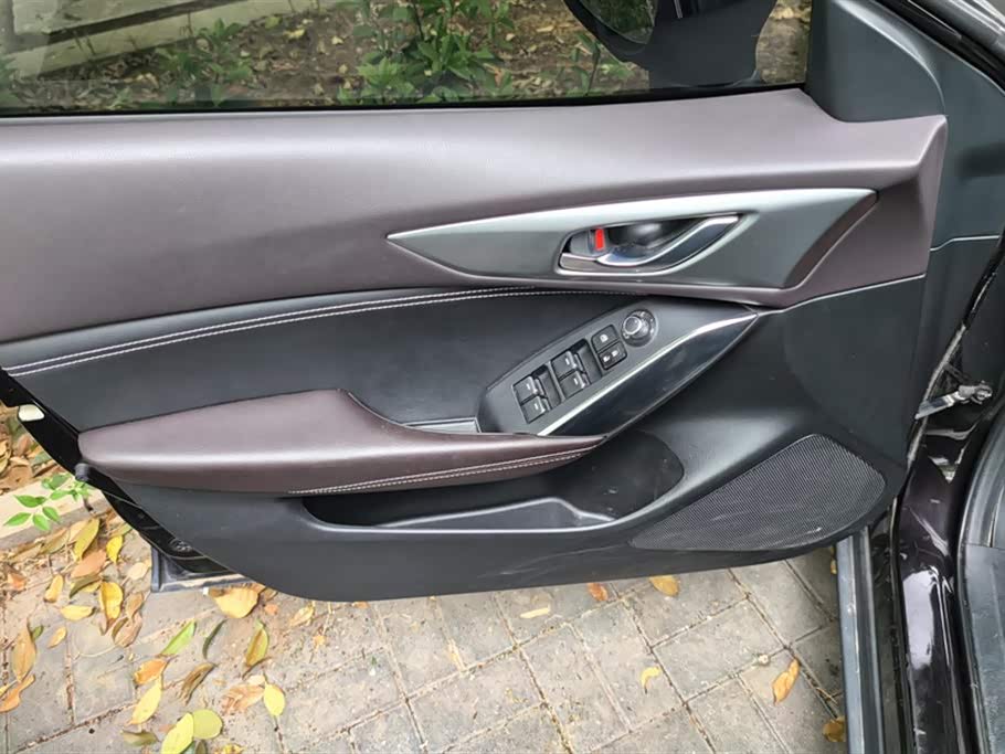 Mazda CX-4