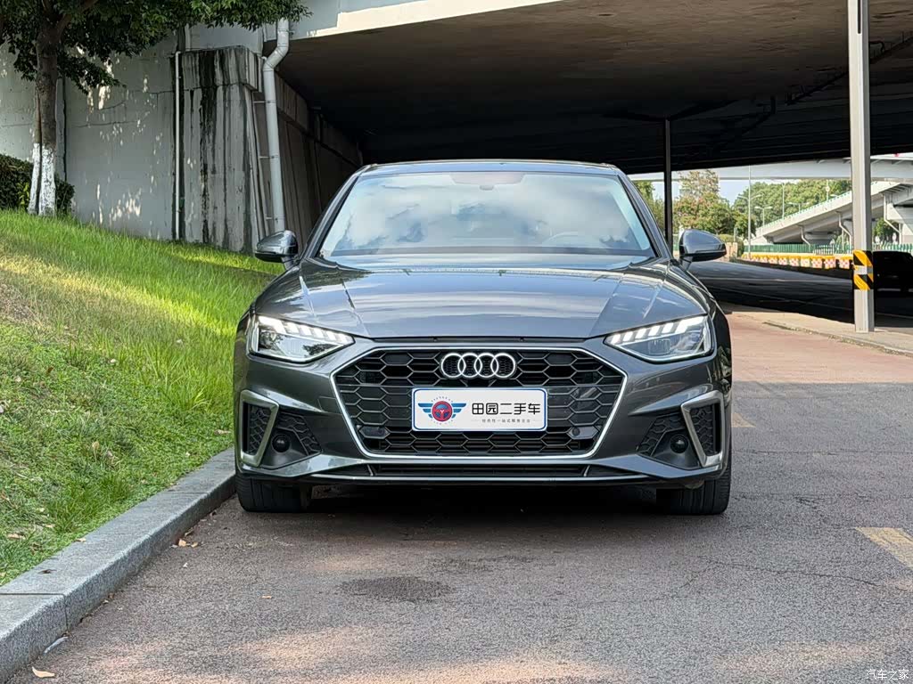 Audi A4L, 2022 2