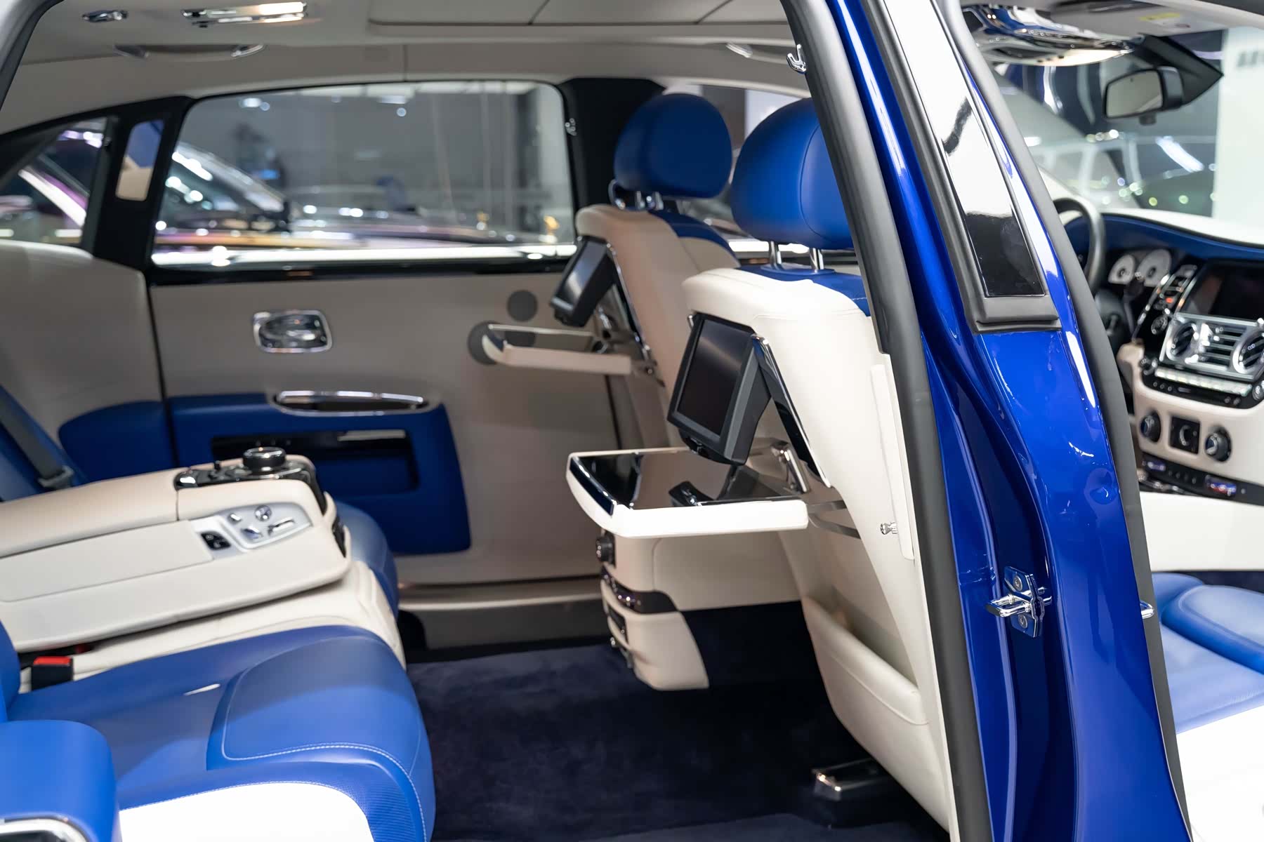 Rolls-Royce Ghost, 2018 10
