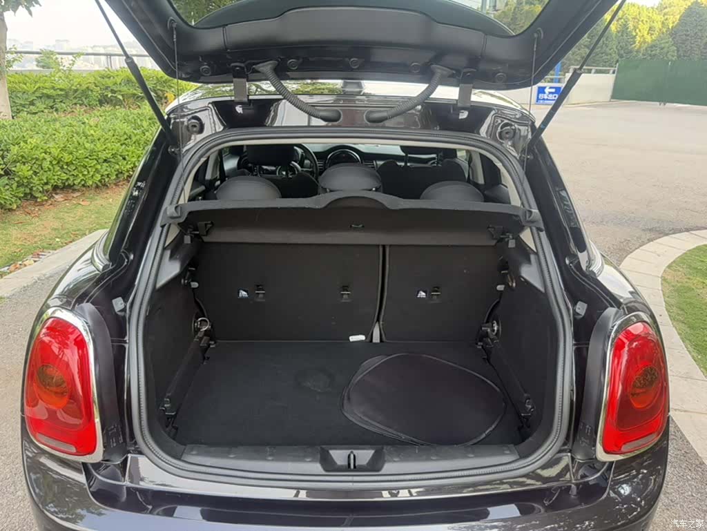 Mini Cooper, 2015 12