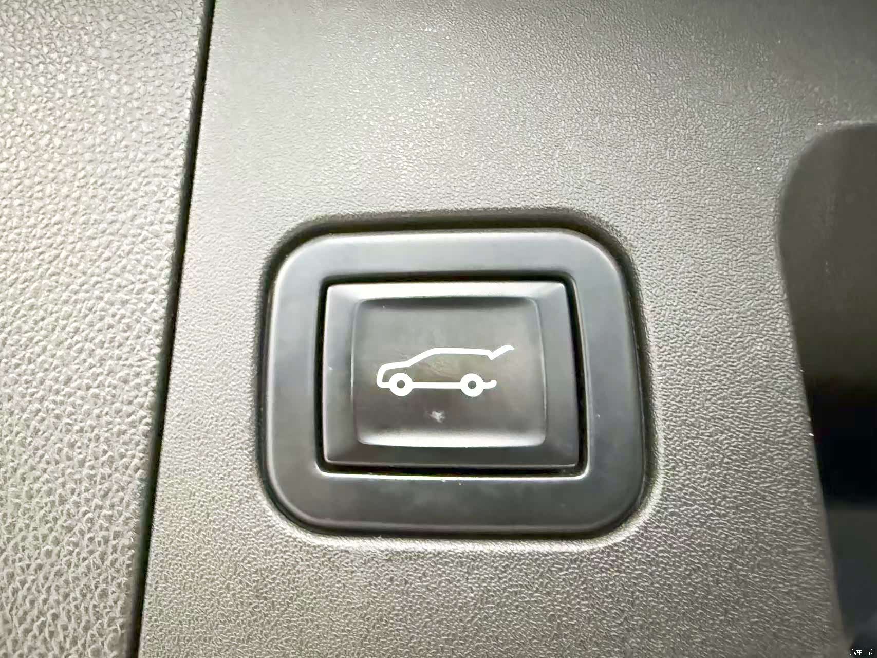 Cadillac XT5, 2020 21