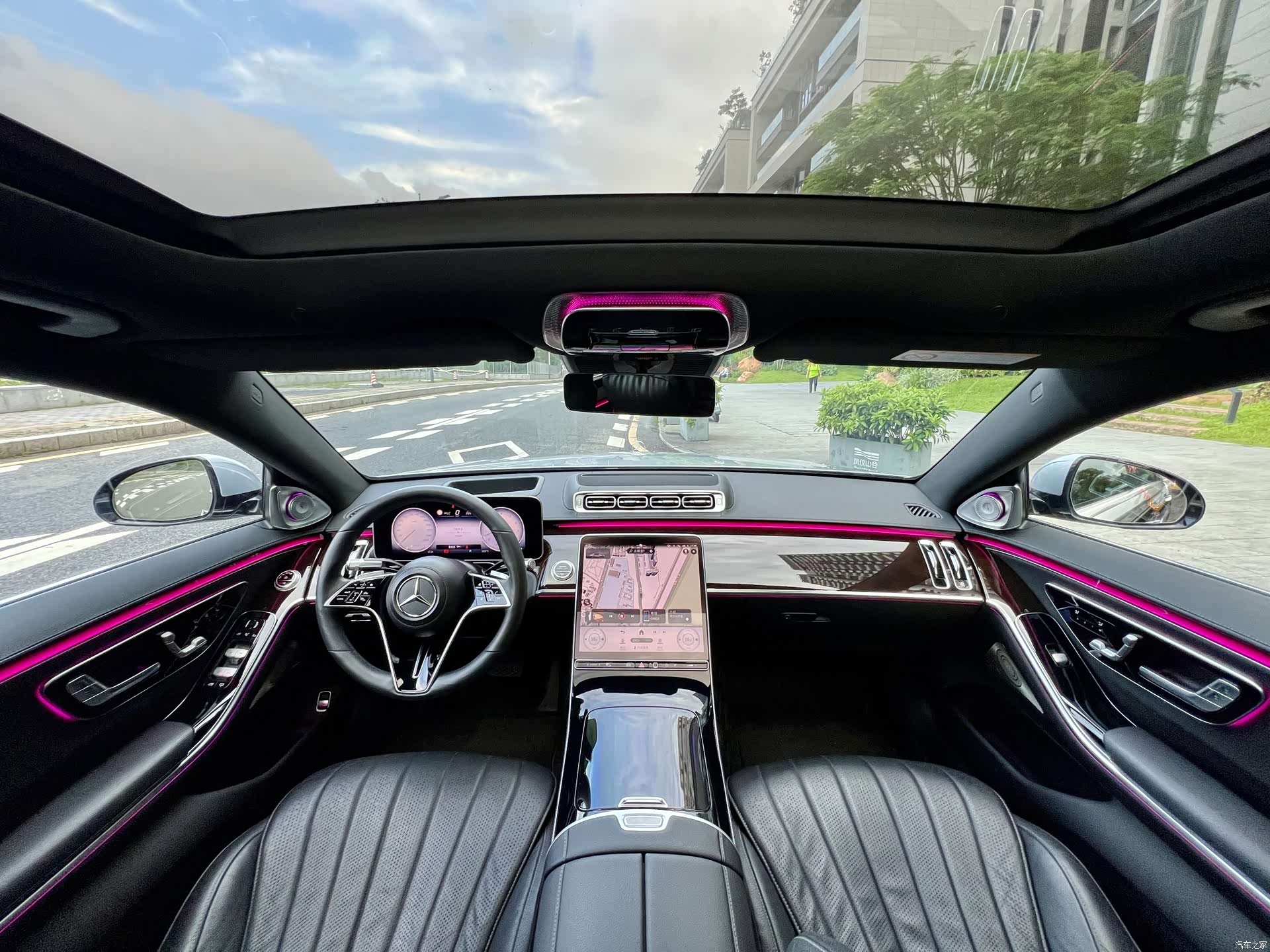 Mercedes-Benz S-Class, 2023 7