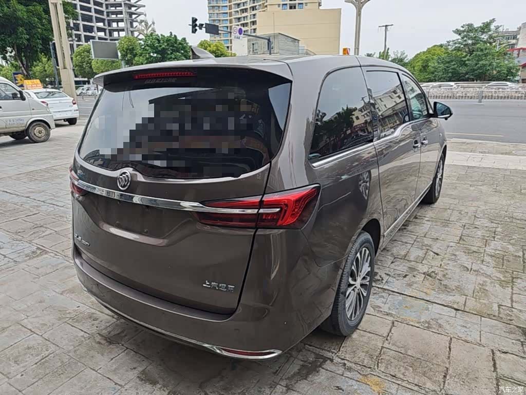 Buick GL8, 2021 7