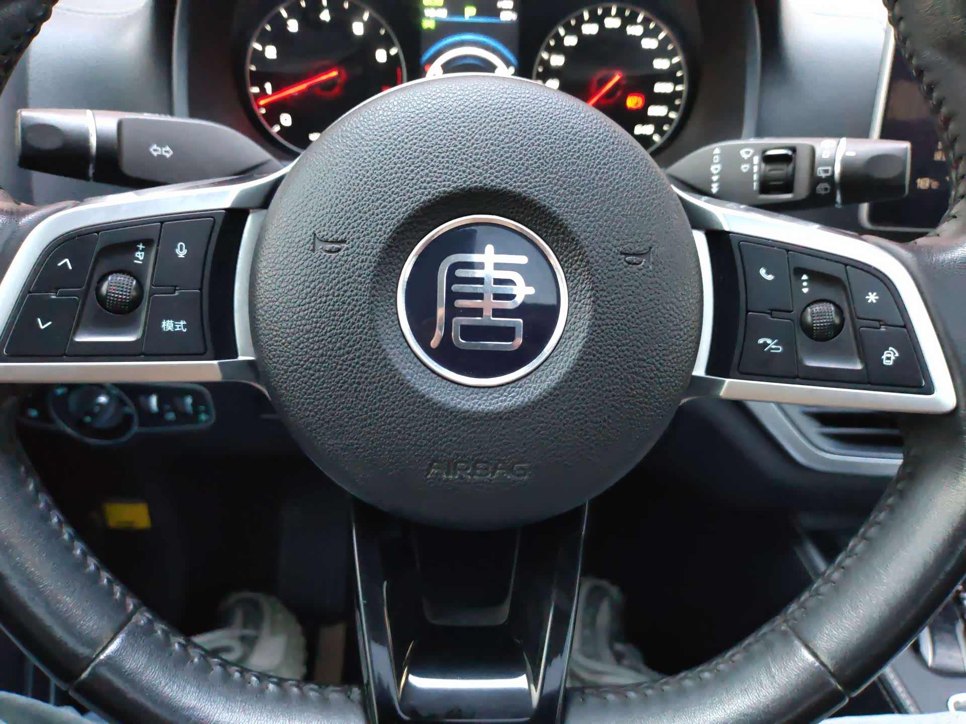 BYD Tang, 2019 13