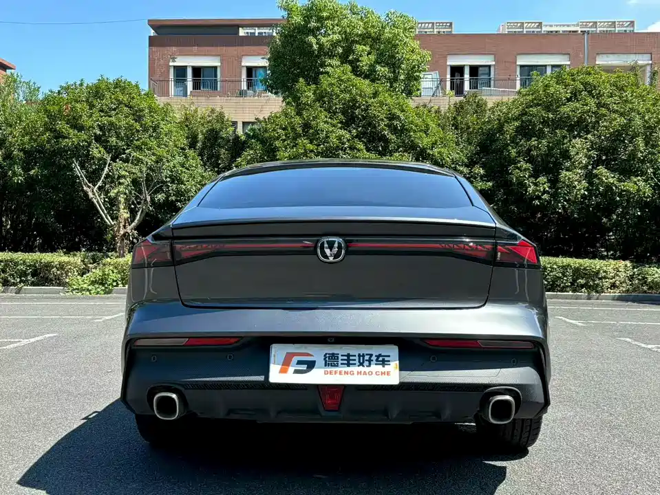 Changan UNI-V