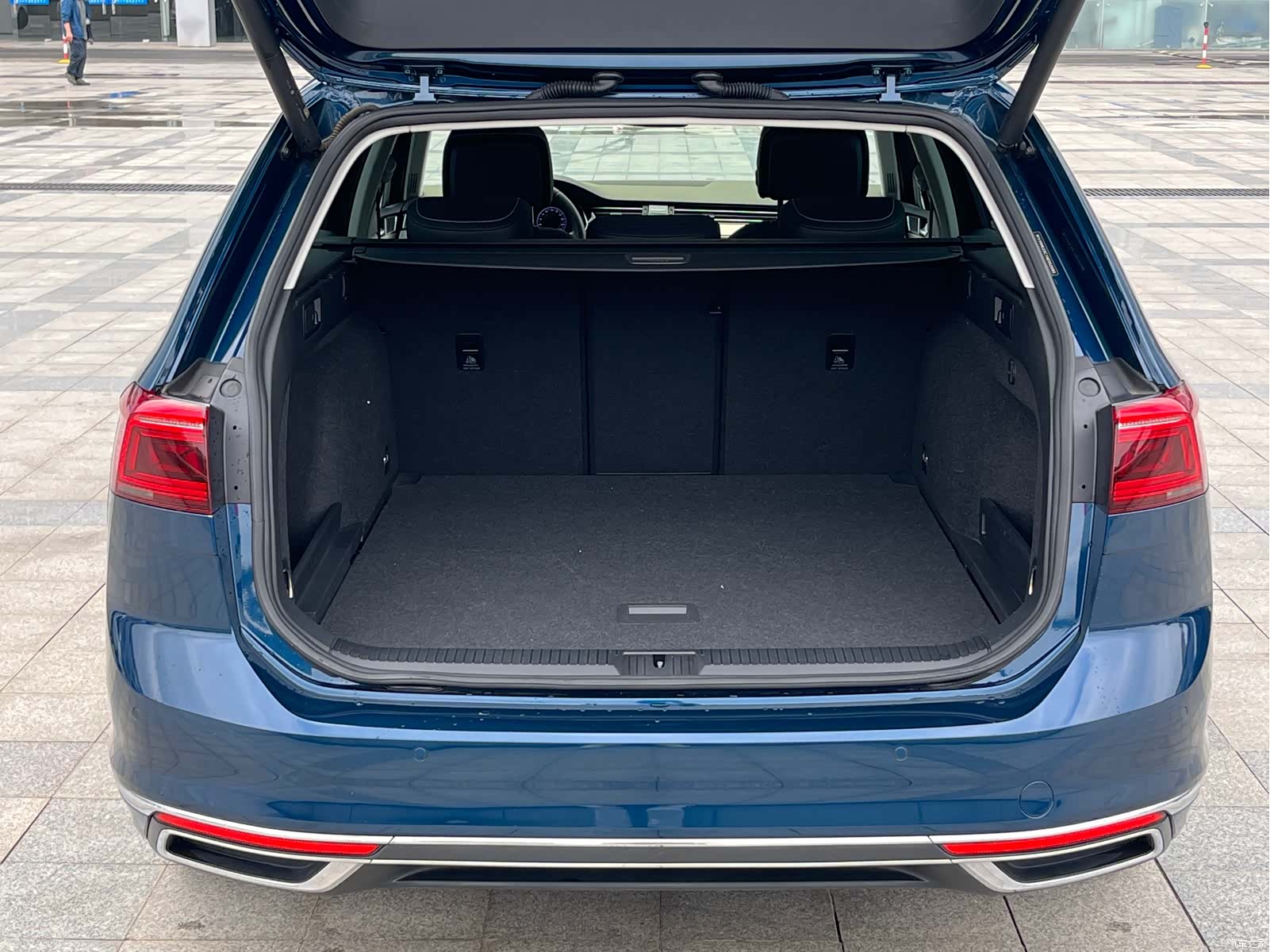 Volkswagen Variant, 2023 20