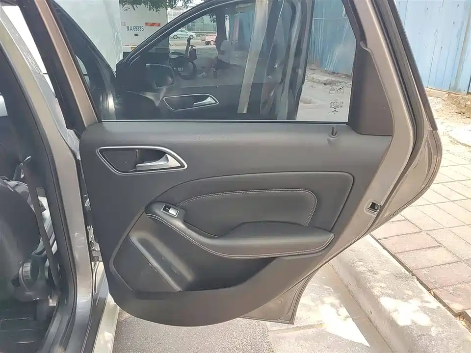 Mercedes-Benz Class B