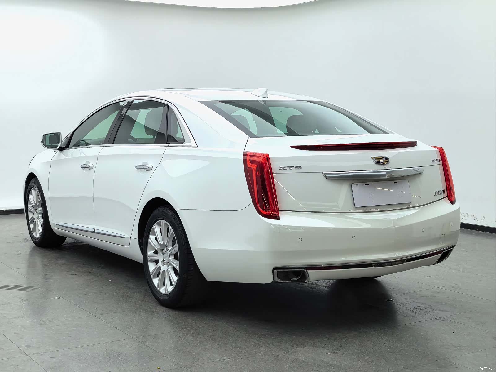 Cadillac XTS, 2017 6