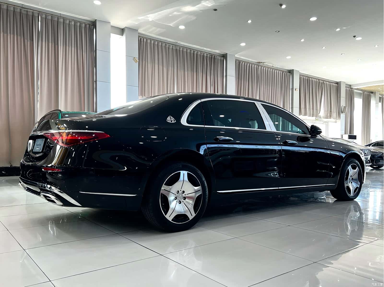 Maybach S-Class, 2023 4