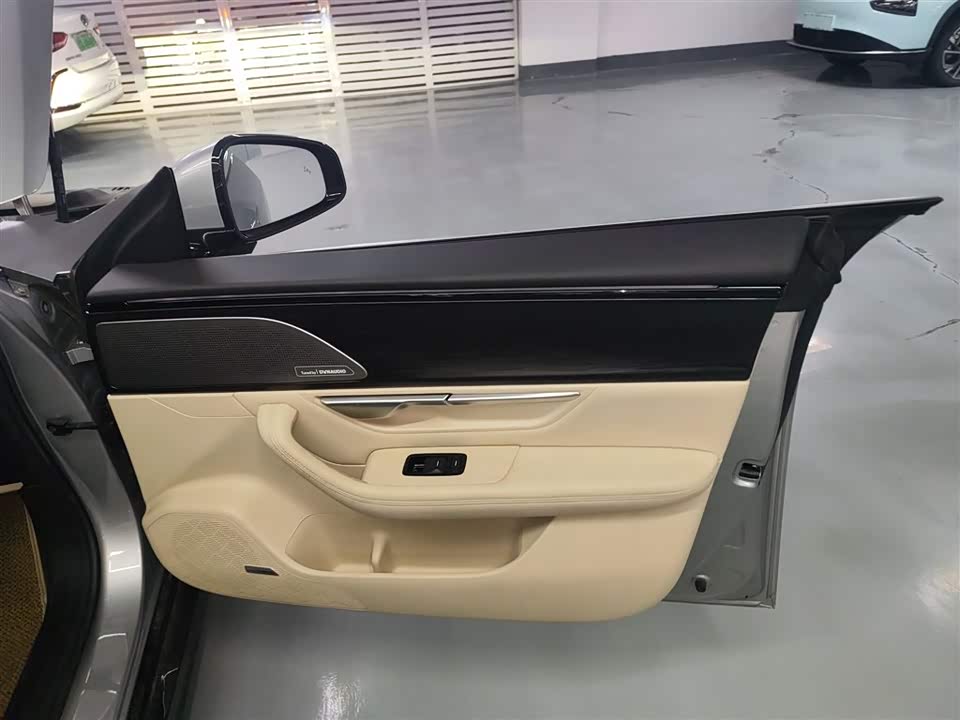 XPENG P7 XPENG P7