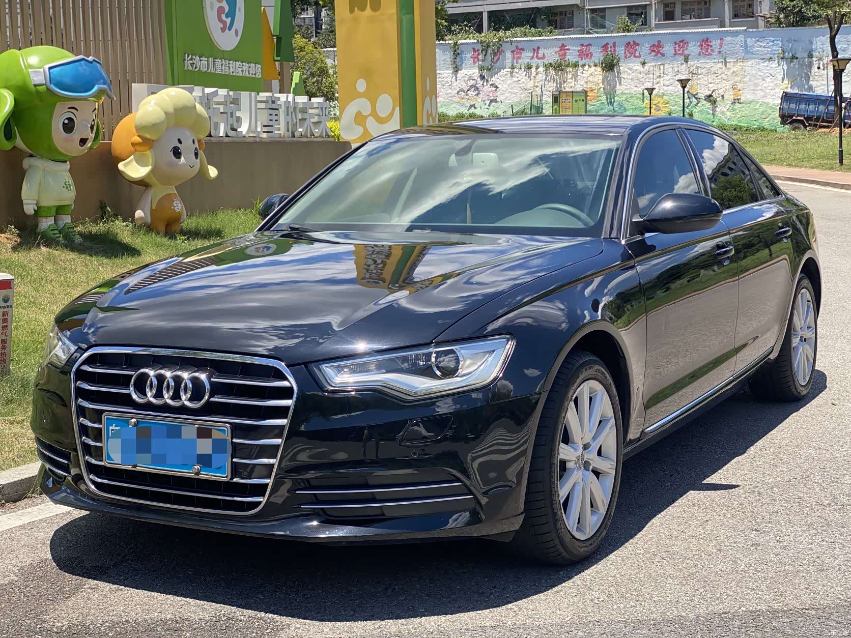Audi A6L, 2014 1