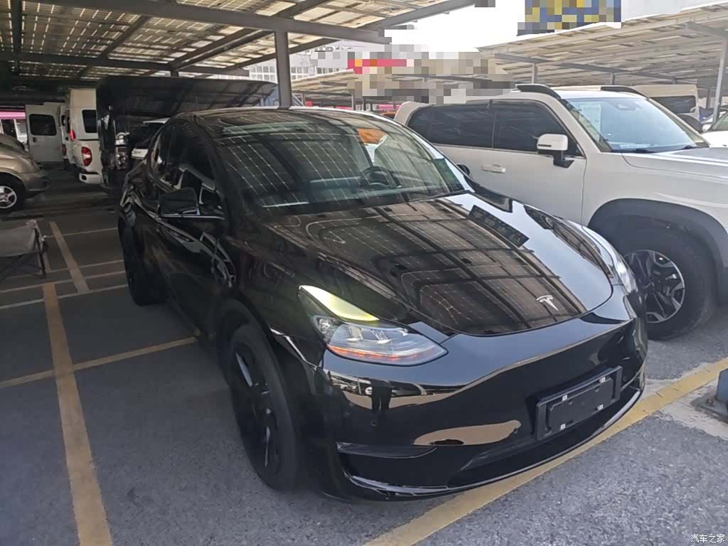 Tesla Model Y, 2021 4