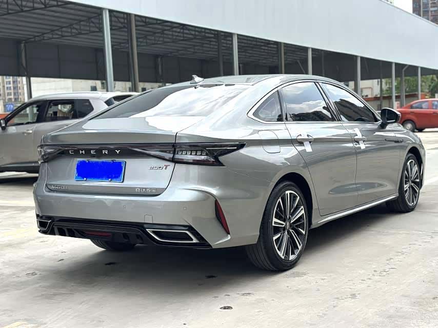 Chery Arrizo 8, 2023 7