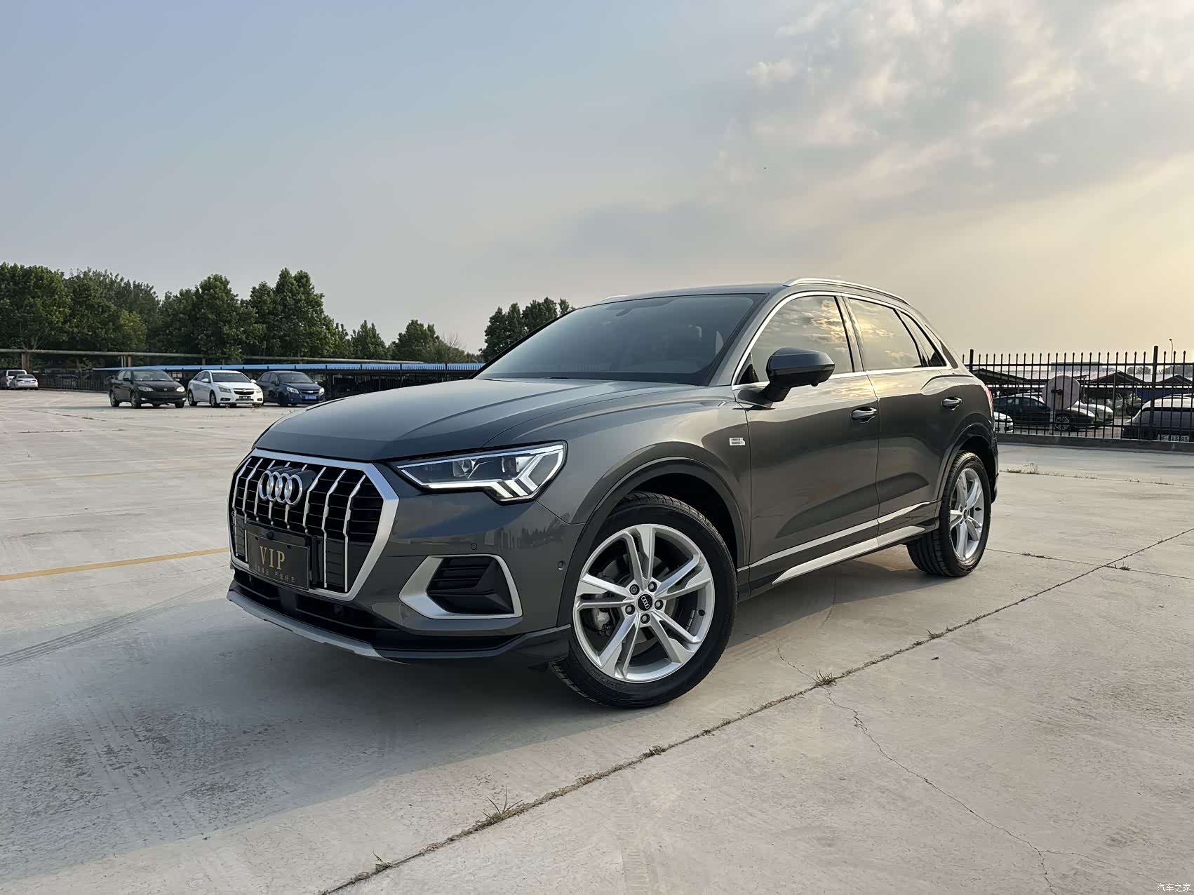 Audi Q3, 2022 1