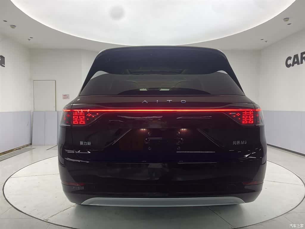 AITO M9, 2025 6