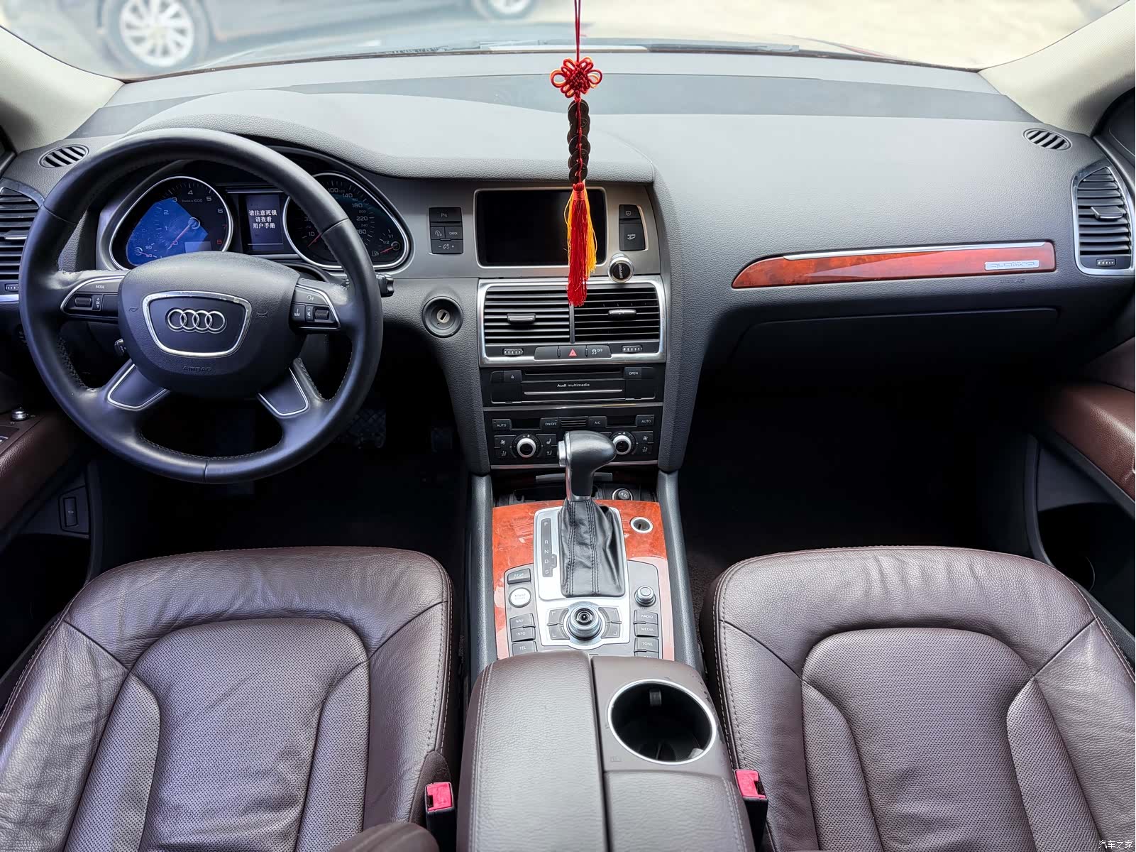 Audi Q7, 2014 8