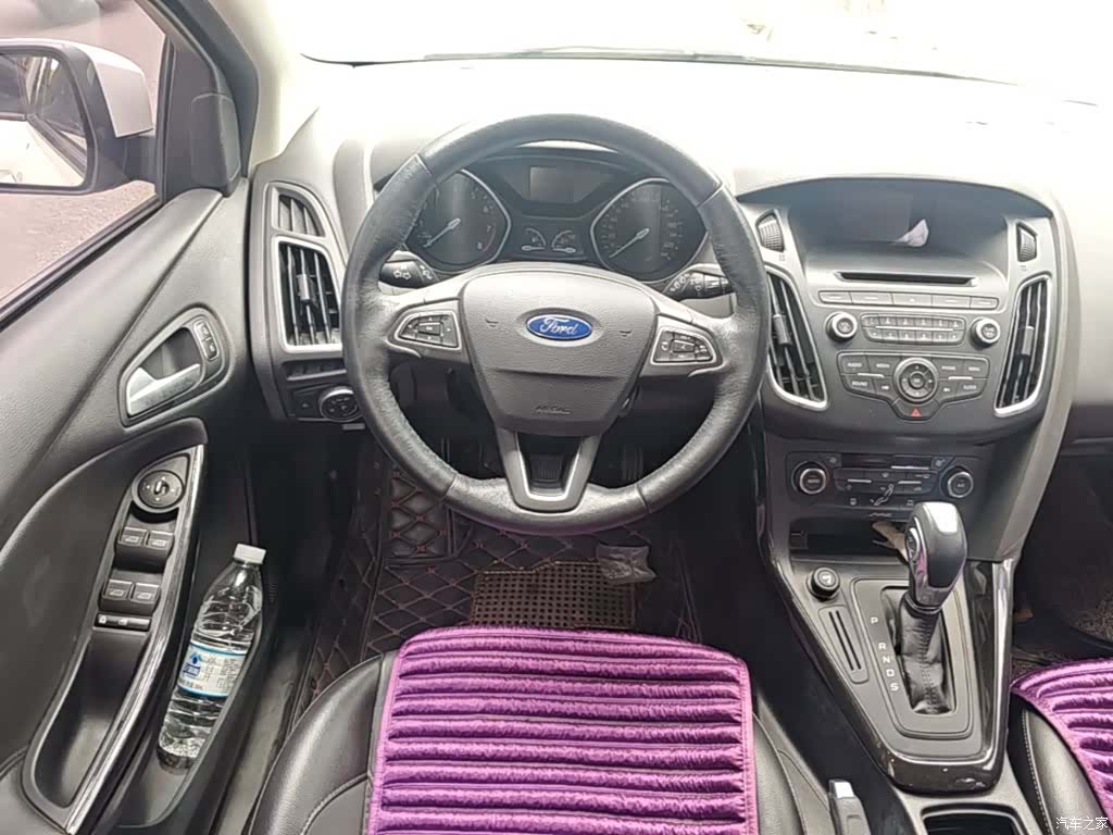 Ford Focus, 2016 11